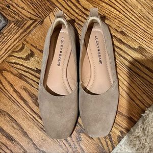 Lucky Brand Nude Flats